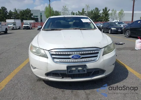 2011 Ford Taurus Limited z USA, uszkodzony, nr VIN 1FAHP2FW1BG167733